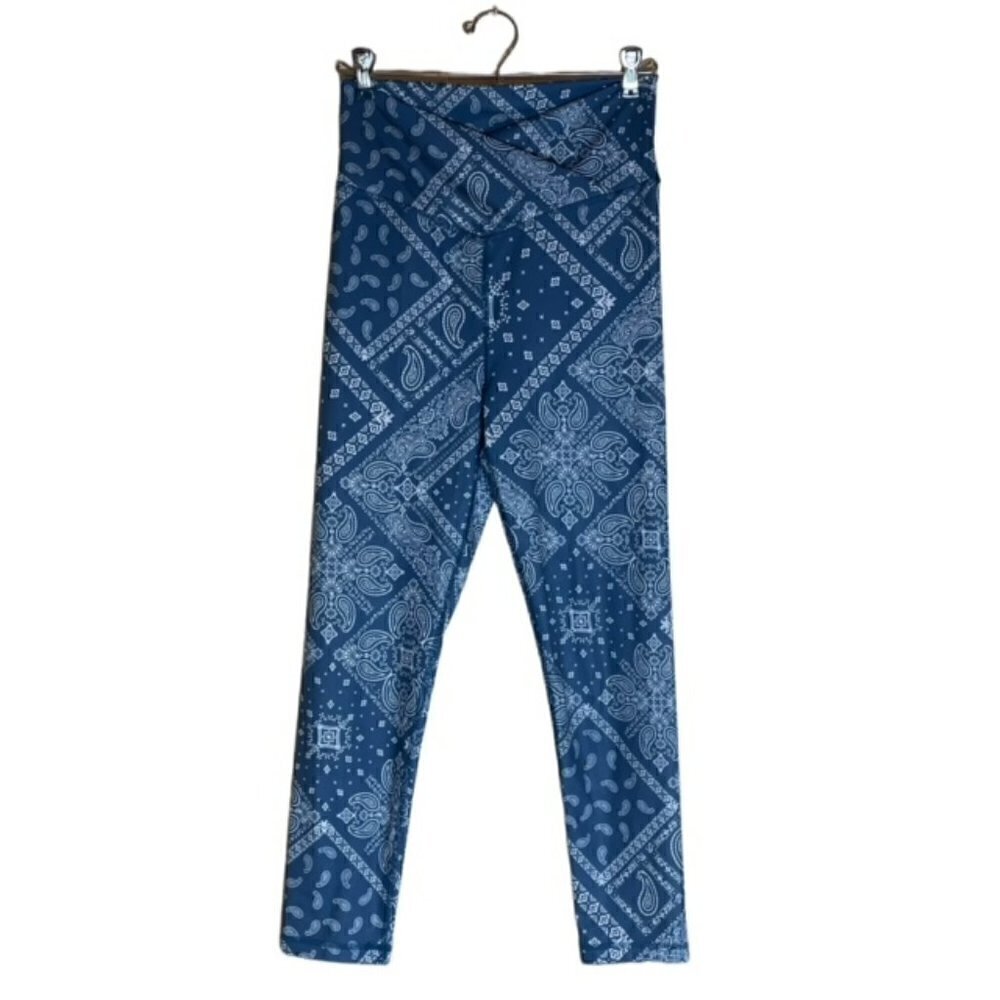 AMERICAN EAGLE The Lightweight Everything Crossover Legging - Size Medium